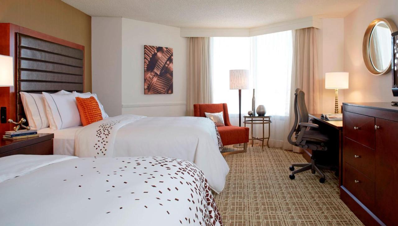Renaissance St. Louis Airport Hotel Berkeley Exteriér fotografie