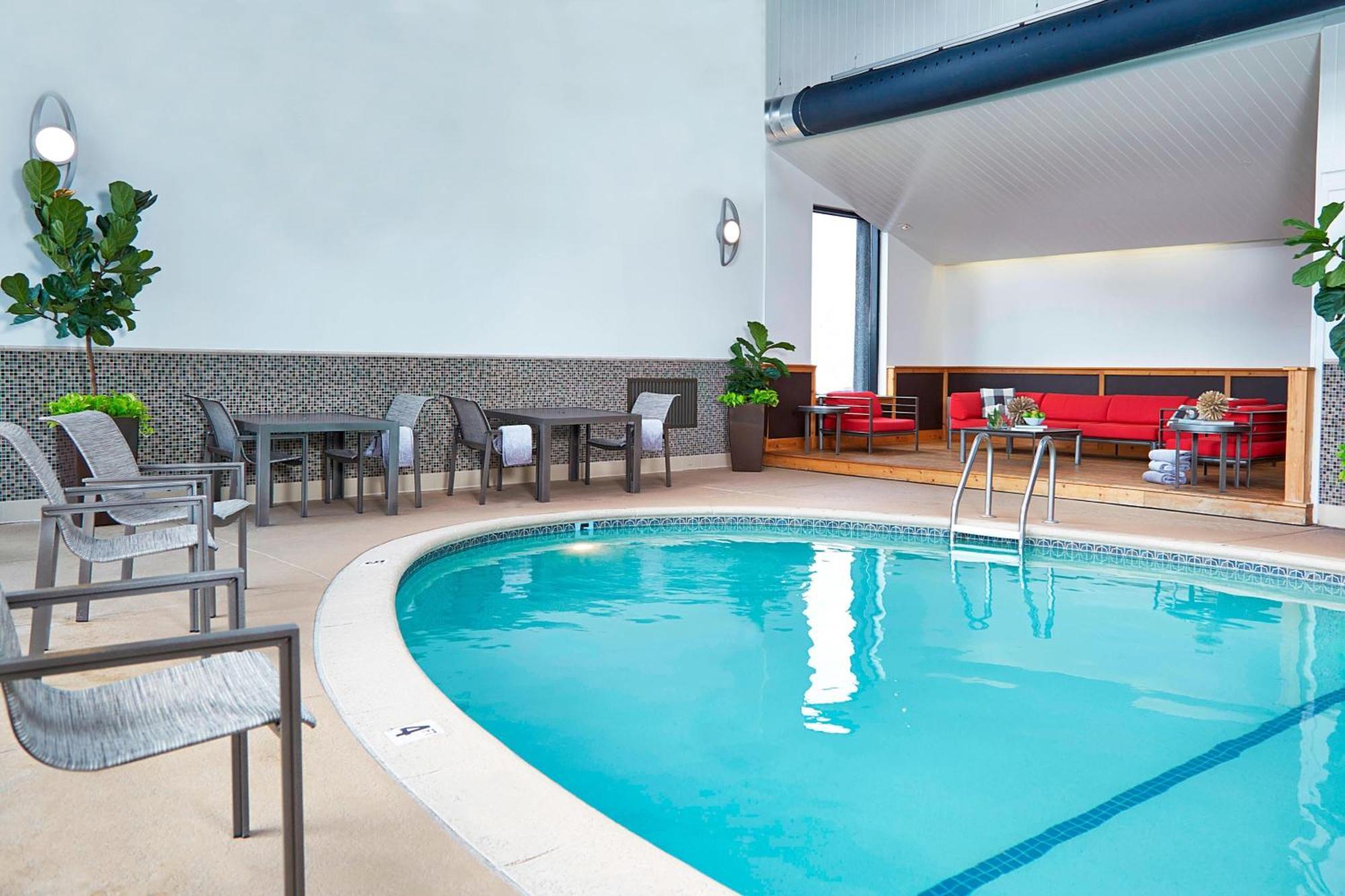 Renaissance St. Louis Airport Hotel Berkeley Exteriér fotografie